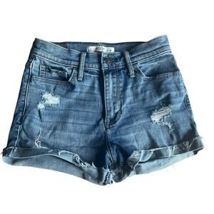 Abercrombie & Fitch Light Wash Distressed Jean Short Size 2 W 26